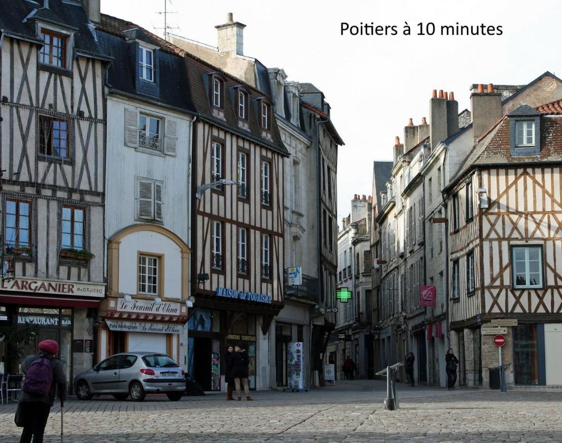 Maison Proche Futuroscope Chasseneuil-du-Poitou Dış mekan fotoğraf